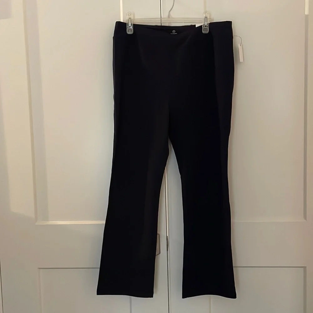 NWT Talbots petite large navy blue bootcut knit pants. - Picture 1 of 4